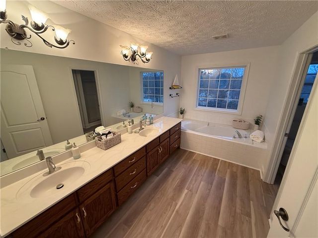 604 Morningside Drive, Stockbridge, GA 30281