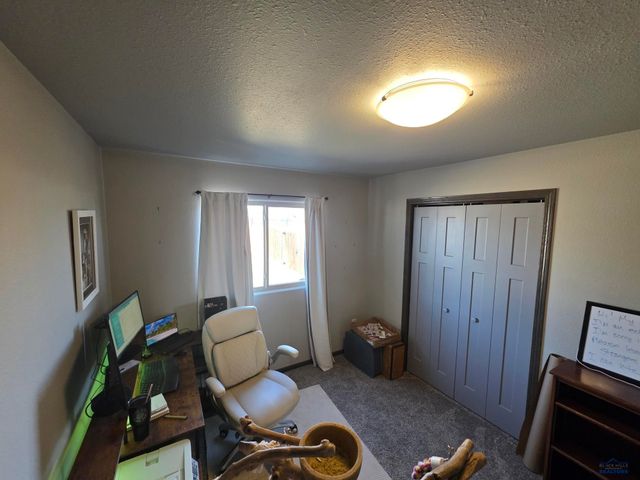 3474 ENFIELD LOOP RD, Rapid City, SD 57703