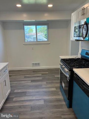 6908 DIGBY RD, Baltimore, MD 21207