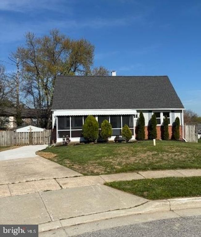 Image 1 of property listing at 6908 DIGBY RD, Baltimore, MD 21207