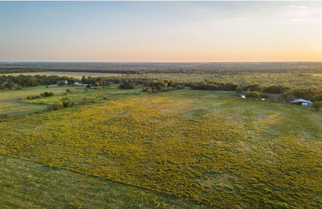 Lot 6 S Baese Road, Elm Mott, TX 76640