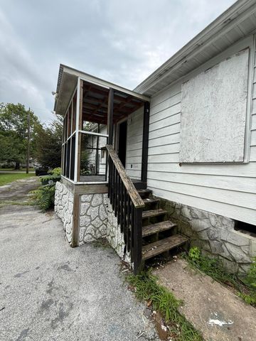 4615 Old Mission Road, Chattanooga, TN 37411