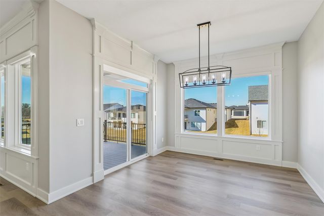 18043 Townsend Drive, Clive, IA 50325