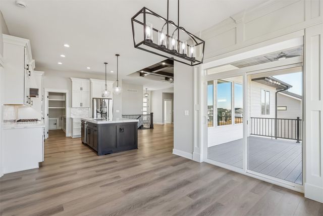 18043 Townsend Drive, Clive, IA 50325