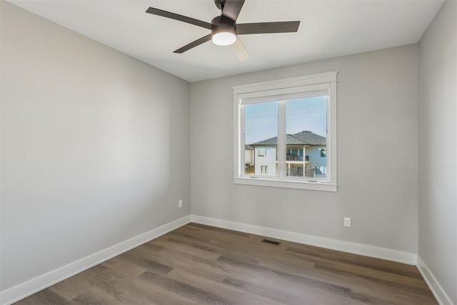 18043 Townsend Drive, Clive, IA 50325