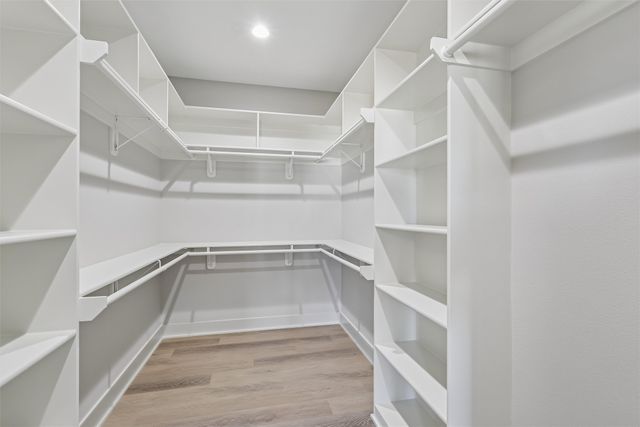 18043 Townsend Drive, Clive, IA 50325