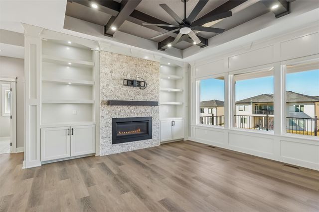 18043 Townsend Drive, Clive, IA 50325