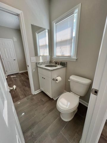 6 Maverick Street, Charleston, SC 29403