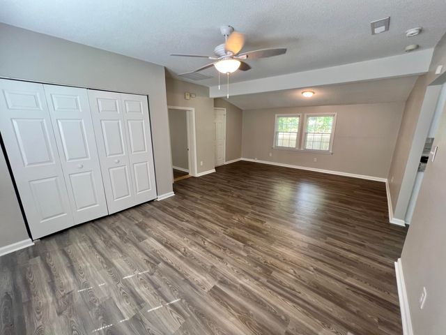 6 Maverick Street, Charleston, SC 29403