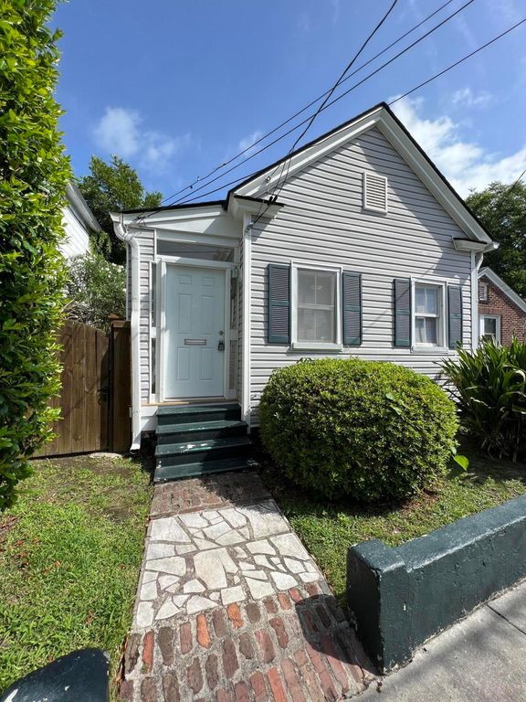 6 Maverick Street, Charleston, SC 29403