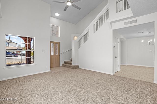 1239 VIKKI CARR Lane, El Paso, TX 79936