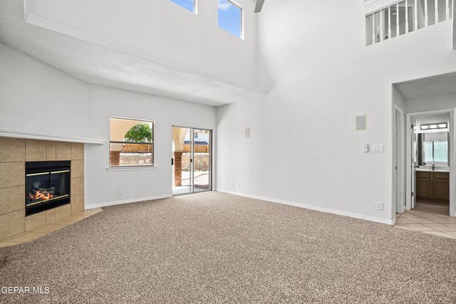 1239 VIKKI CARR Lane, El Paso, TX 79936