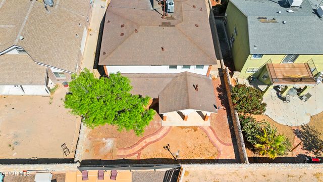 1239 VIKKI CARR Lane, El Paso, TX 79936