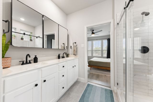 8403 Martinique Mews, Rowlett, TX 75089