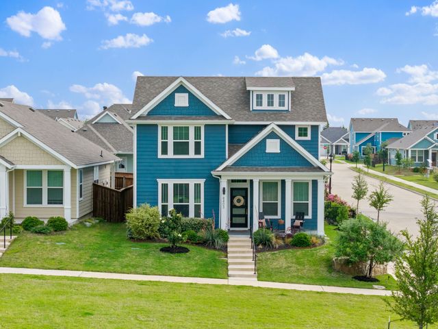 8403 Martinique Mews, Rowlett, TX 75089