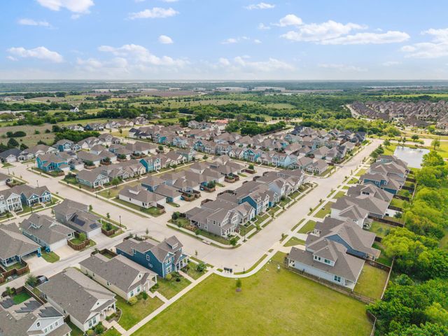 8403 Martinique Mews, Rowlett, TX 75089