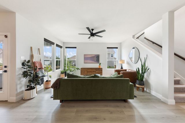 8403 Martinique Mews, Rowlett, TX 75089