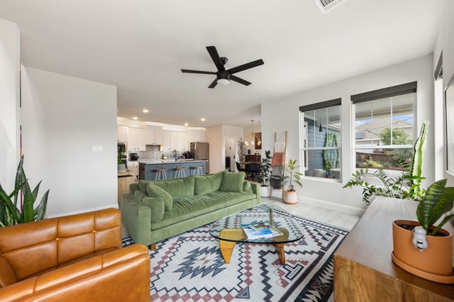 8403 Martinique Mews, Rowlett, TX 75089