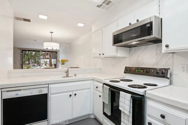 25661 Pine Creek, Wilmington, CA 90744