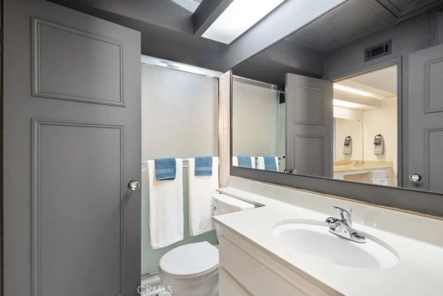 25661 Pine Creek, Wilmington, CA 90744