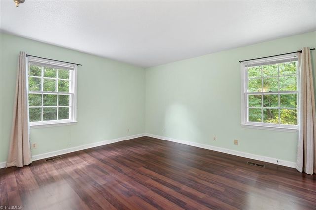 4095 Havenwood Drive, Winston-salem, NC 27106