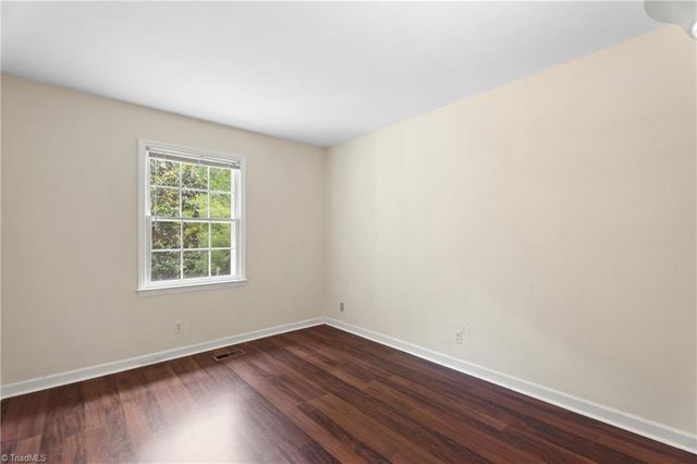 4095 Havenwood Drive, Winston-salem, NC 27106