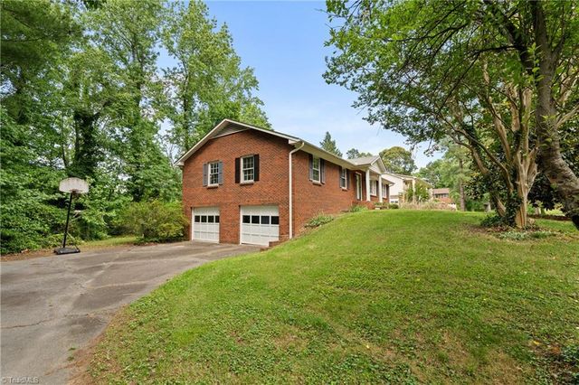 4095 Havenwood Drive, Winston-salem, NC 27106