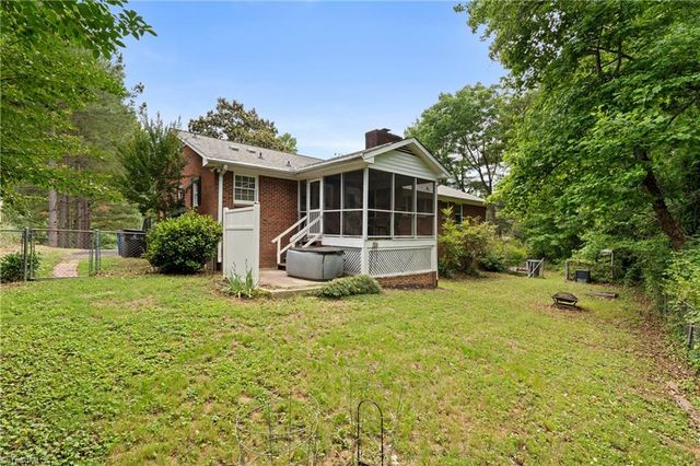 4095 Havenwood Drive, Winston-salem, NC 27106