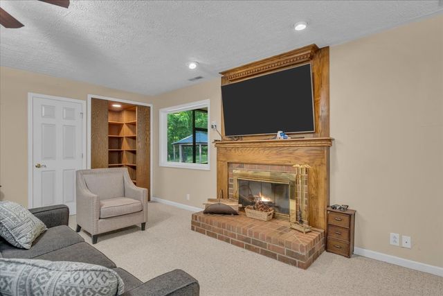 4679 Sparta Pike, Watertown, TN 37184