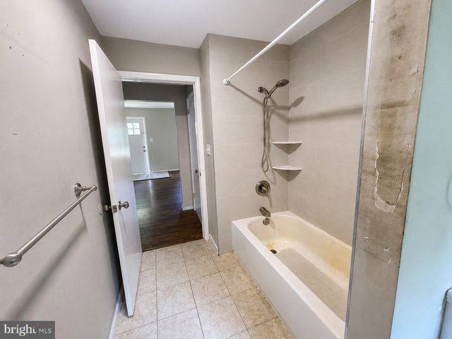 20 SKEET RD, Medford, NJ 08055