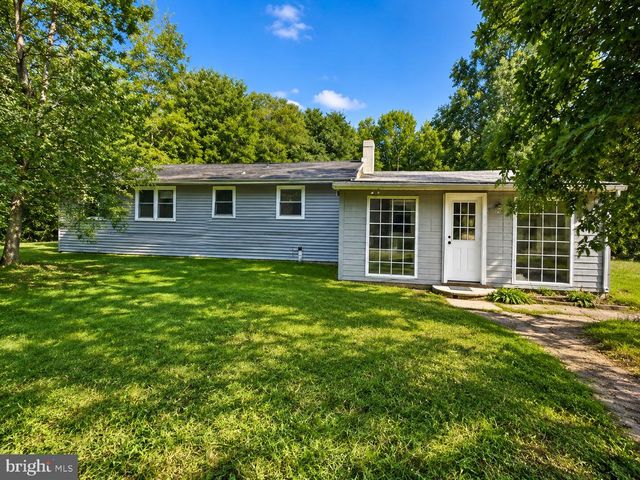20 SKEET RD, Medford, NJ 08055