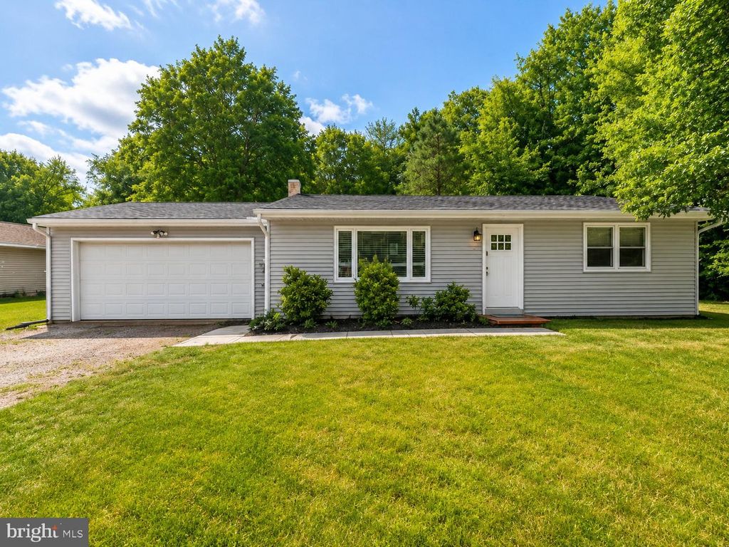 20 SKEET RD, Medford, NJ 08055