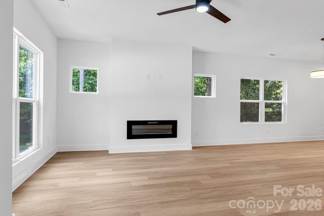 114 N Yadkin Avenue, Spencer, NC 28159