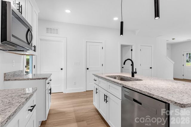 114 N Yadkin Avenue, Spencer, NC 28159