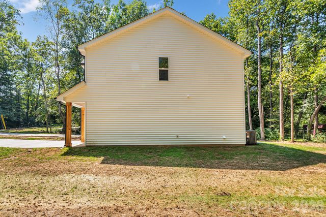114 N Yadkin Avenue, Spencer, NC 28159