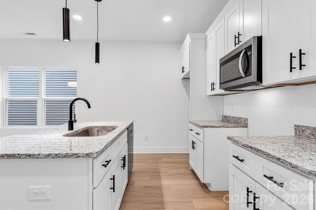 114 N Yadkin Avenue, Spencer, NC 28159