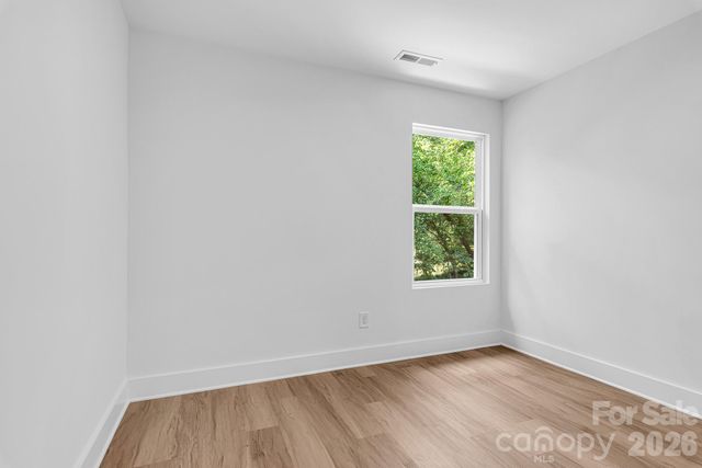 114 N Yadkin Avenue, Spencer, NC 28159