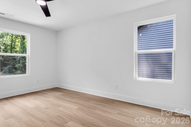 114 N Yadkin Avenue, Spencer, NC 28159