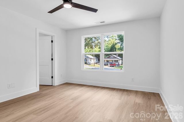 114 N Yadkin Avenue, Spencer, NC 28159
