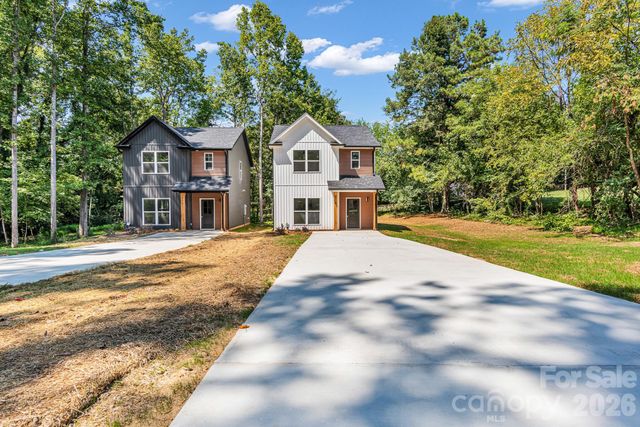 114 N Yadkin Avenue, Spencer, NC 28159