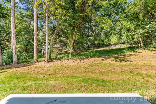 114 N Yadkin Avenue, Spencer, NC 28159