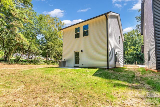 114 N Yadkin Avenue, Spencer, NC 28159