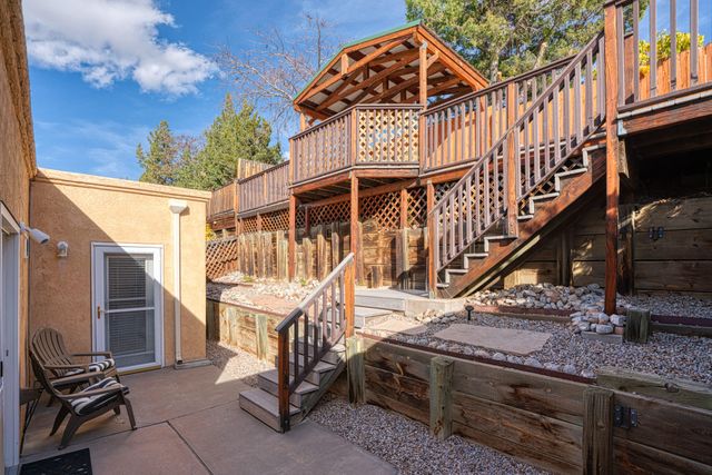 3640 Arboleda Senda, Albuquerque, NM 87111