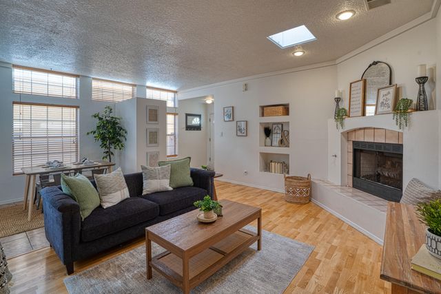 3640 Arboleda Senda, Albuquerque, NM 87111