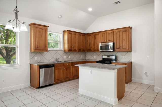 5700 Centeridge Lane, Mckinney, TX 75071