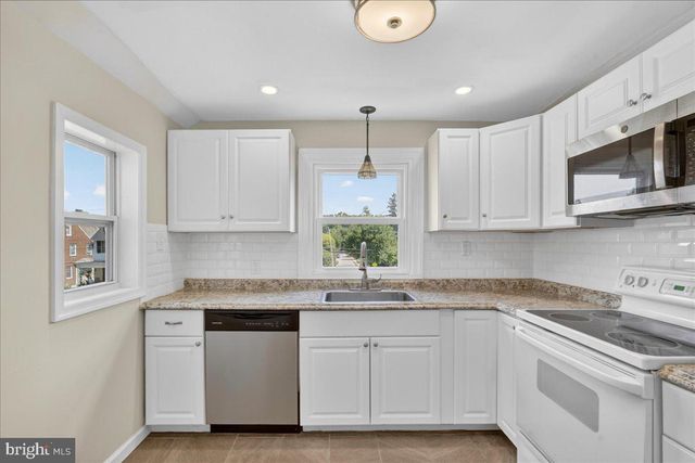 250 LISMORE AVE, Glenside, PA 19038