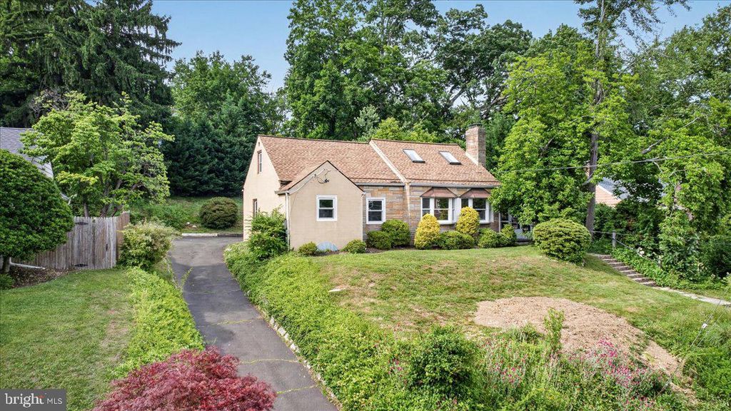 250 LISMORE AVE, Glenside, PA 19038