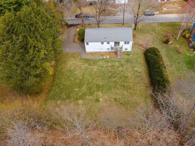 7 Gregory Lane, Wayland, MA 01778