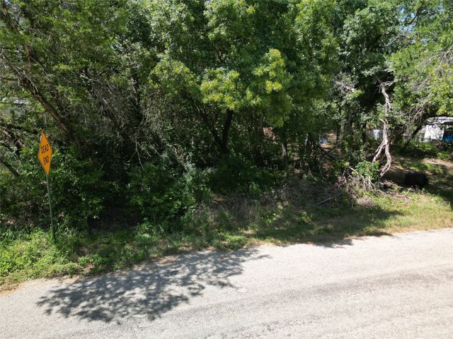 2826 Sycamore Court, Granbury, TX 76048