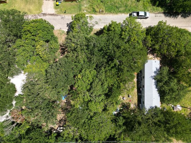 2826 Sycamore Court, Granbury, TX 76048